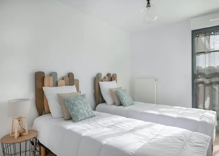 Appartement Pour 4 Avec Vue Mer A Pleneuf