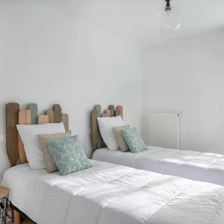 Votre appartement en bord de plage de Val Andre Pleneuf-Val-Andre Extérieur photo
